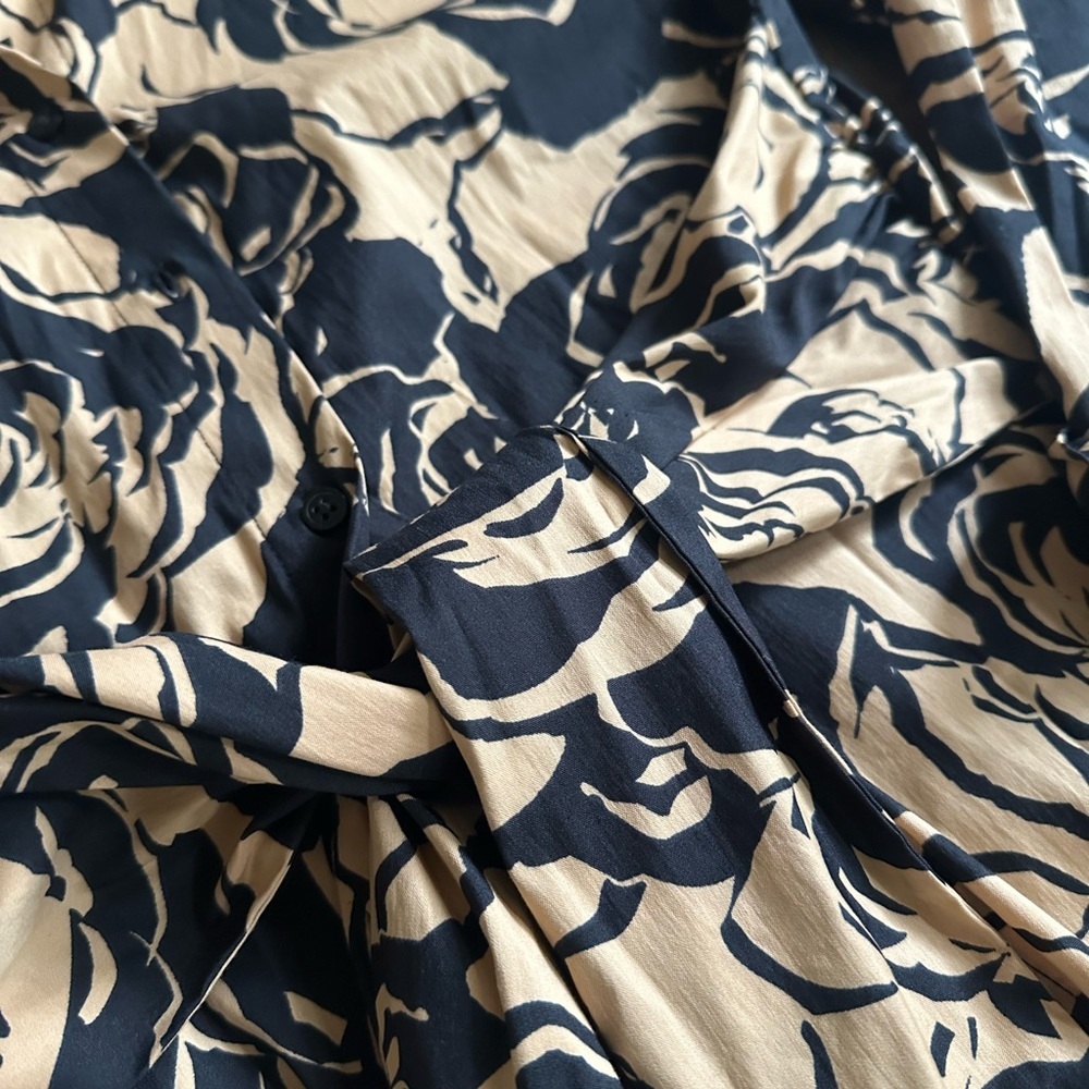 Chico's Black Label Floral Black and Tan Dress - Picture 2 of 5